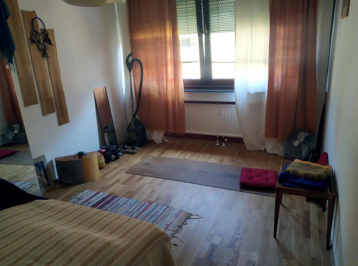 Nettes Apartment Im 14Ten Bezirk In Wien Esterno foto